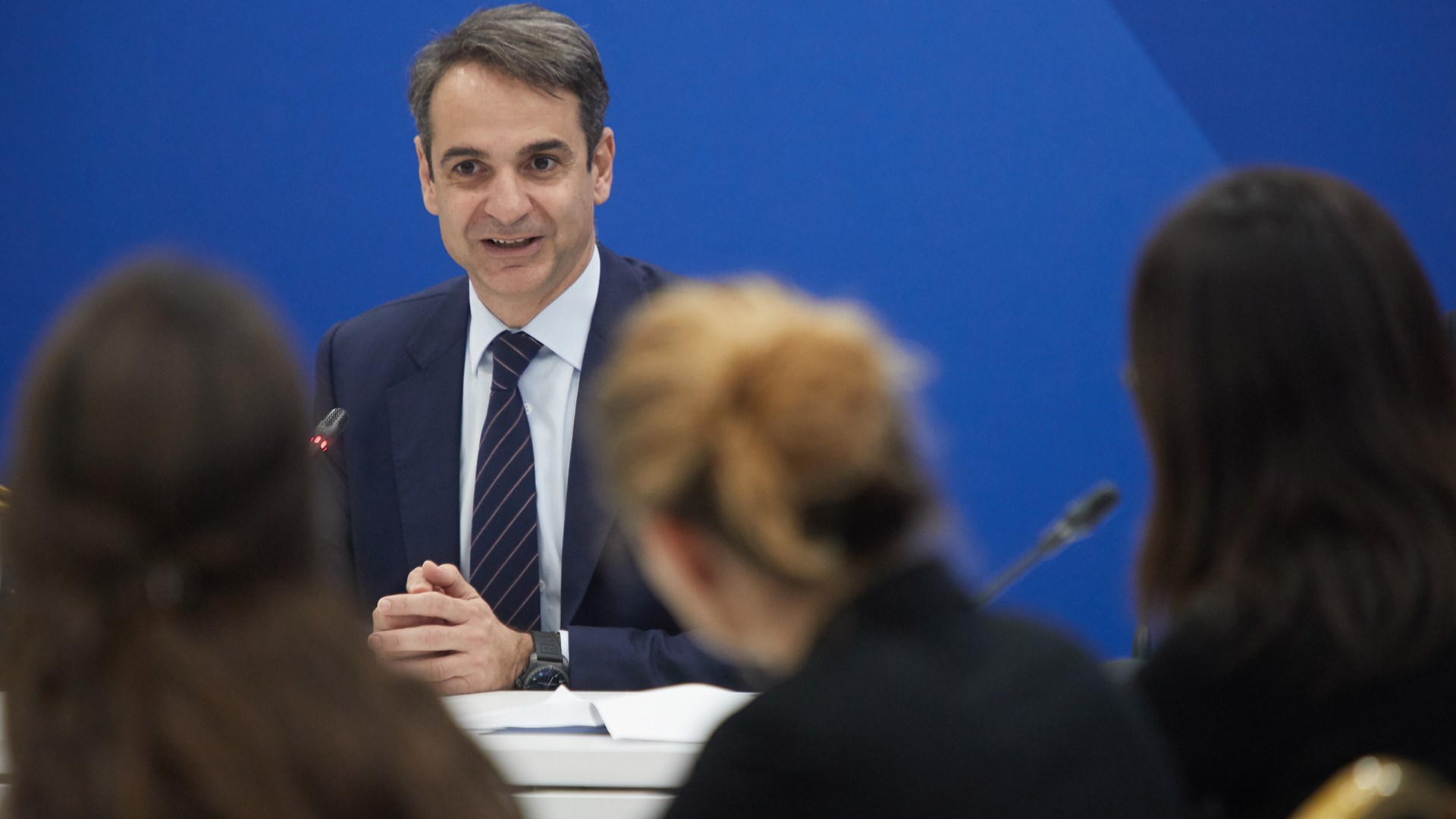 Μητσοτάκης: Πρέπει να κάνουμε ξανά την πολιτική ελκυστική για τους νέους – ΦΩΤΟ