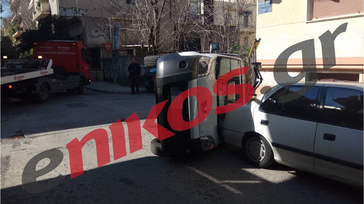 Αυτοκίνητο κατέληξε γυρισμένο… στο πλάι- ΦΩΤΟ Αναγνώστη