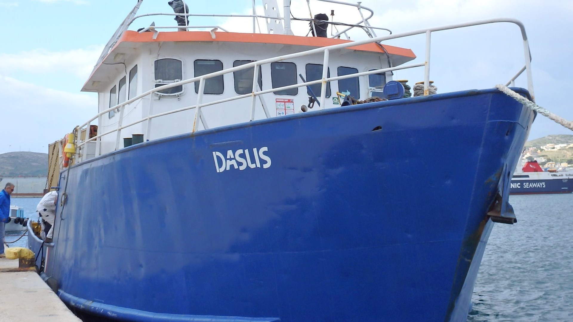 Αυτό είναι το “παπόρι” με το παράνομο φορτίο – Μετέφερε 24,5 εκατομμύρια λαθραία τσιγάρα – ΦΩΤΟ