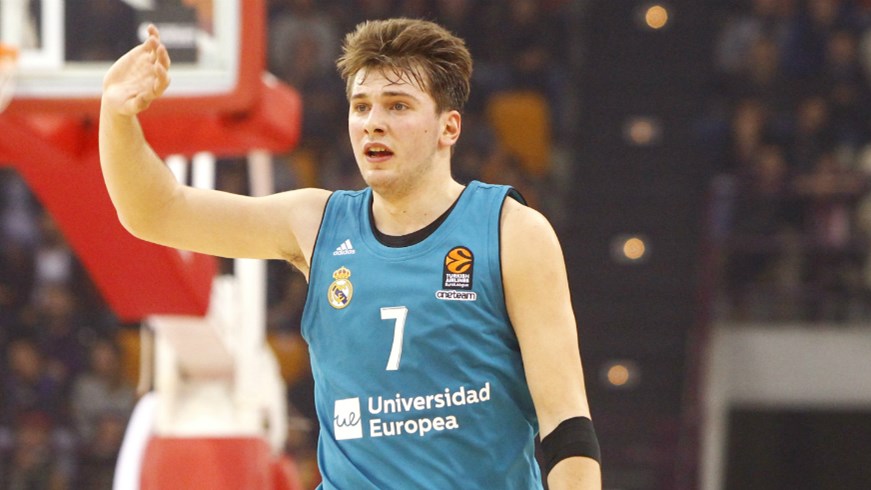 Αποχαιρετά την Ευρώπη ο Ντόντσιτς – Η αποκάλυψη της μητέρας του