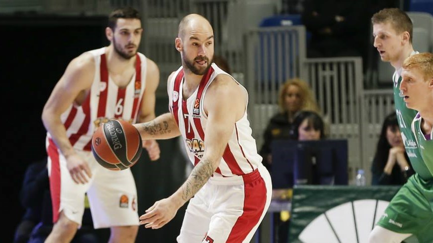 Μάλαγα – Ολυμπιακός 54-56 (30′)