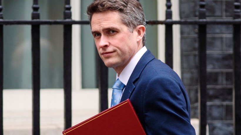 Βρετανός ΥΕΘΑ: Πρέπει να ενισχύσουμε τις ένοπλες δυνάμεις μας για να ανταποκρίνονται στην αυξανόμενη απειλή της Ρωσίας