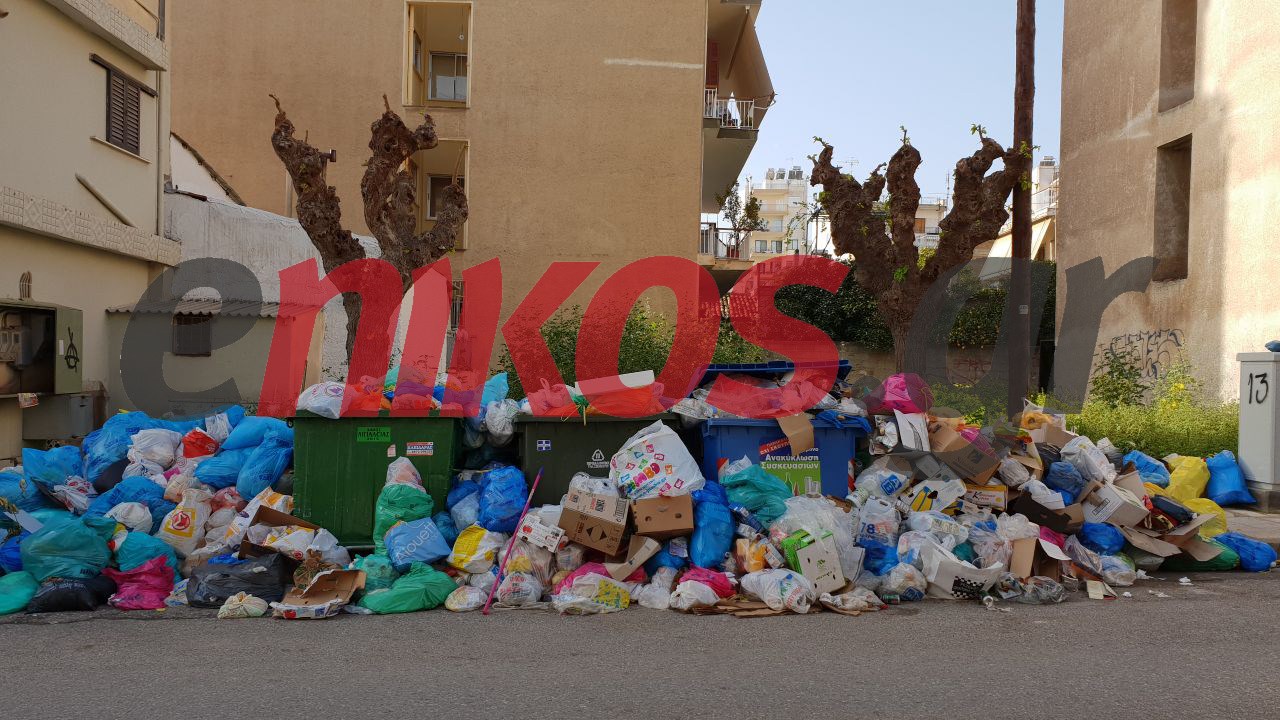 “Πνίγηκε” στα σκουπίδια το Αίγιο – ΦΩΤΟ αναγνώστη