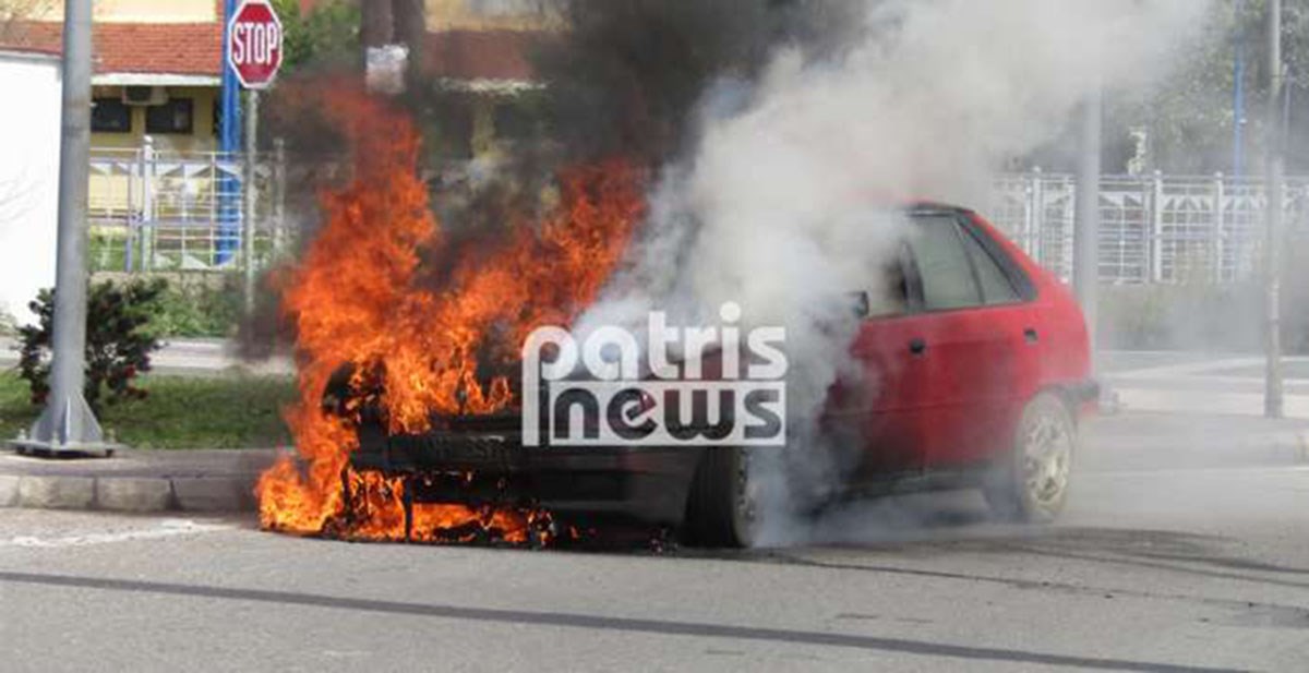 Εικόνες σοκ – Έκρηξη και φωτιά σε αυτοκίνητο εν κινήσει – Από θαύμα σώθηκε ο οδηγός – ΦΩΤΟ – ΒΙΝΤΕΟ