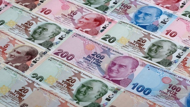 Les Echos: Τον κίνδυνο “υπερθέρμανσης” αντιμετωπίζει η τουρκική οικονομία