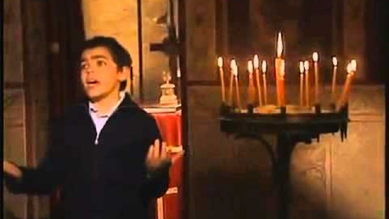 Δείτε πως είναι σήμερα ο Χρήστος Σαντικάι που τραγουδούσε τους ύμνους της Μεγάλης Εβδομάδας – ΦΩΤΟ