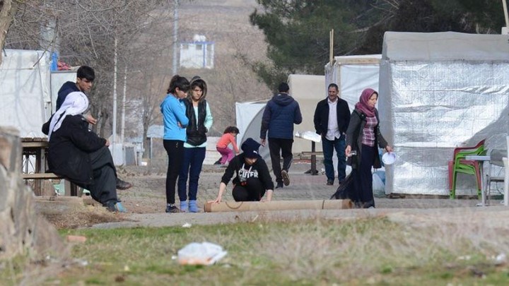 Der Spiegel: Στον αέρα η προσφυγική συμφωνία