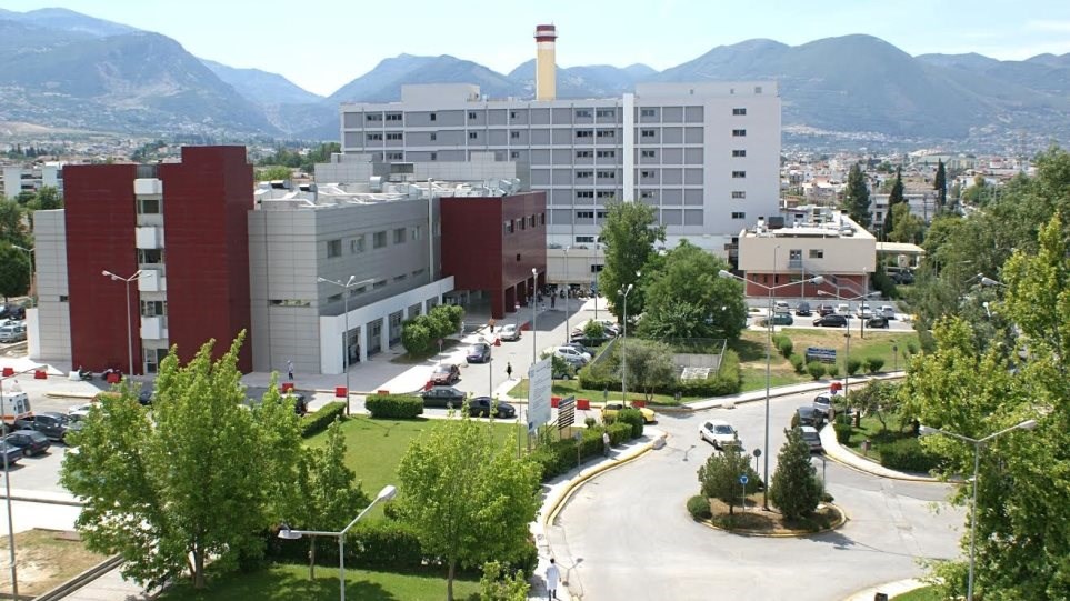 ΠΟΕΔΗΝ: Διοικήτρια σε νοσοκομείο «φάντασμα» εισέπραττε παράνομα τη σύνταξη του πατέρα της