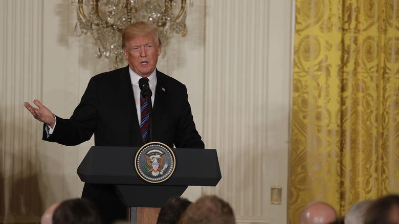 Τραμπ: Δεν είμαστε σε «εμπορικό πόλεμο» με την Κίνα  – ΦΩΤΟ