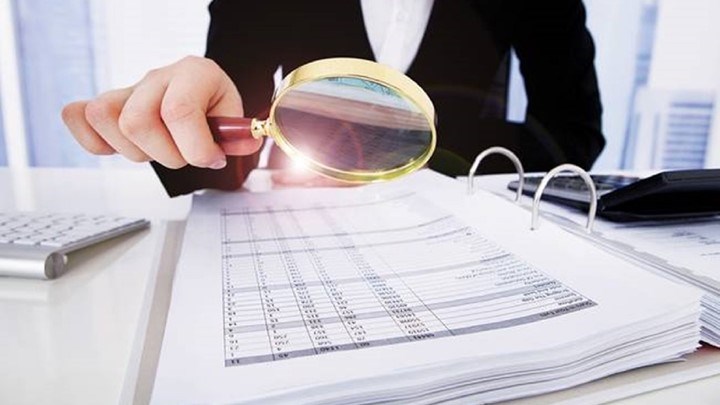 Αυτοί είναι οι 8 επιχειρηματικοί κλάδοι που βρίσκονται στο στόχαστρο της ΑΑΔΕ