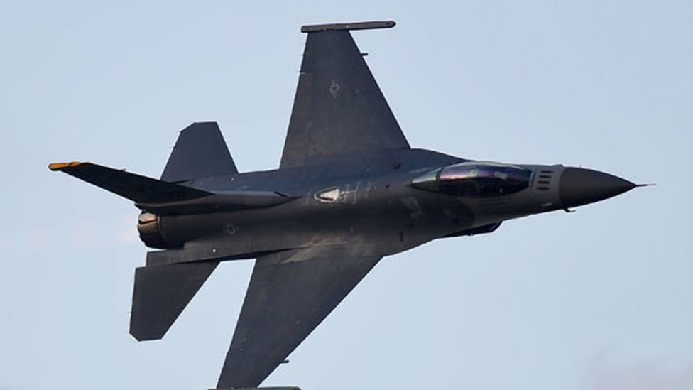 Αμερικανικό F- 16 συνετρίβη κοντά στο Λας Βέγκας- Νεκρός ο πιλότος