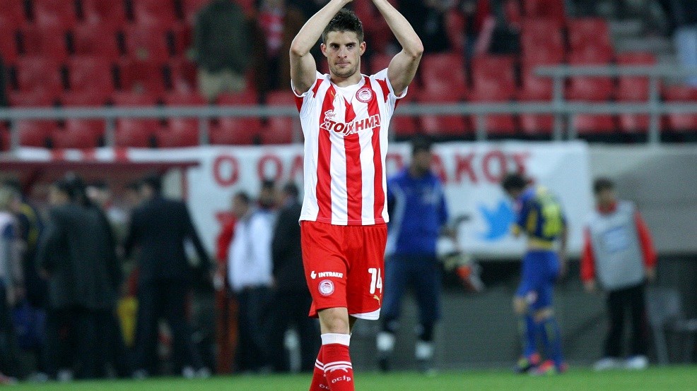 Ξέσπασε ο Μιραλάς: Σταματήστε να μιλάτε για το μέλλον μου, μόνο Ολυμπιακός – ΦΩΤΟ