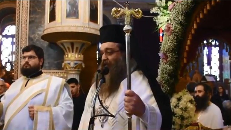 Μητροπολίτης Χίου: “Υψώστε το Πάσχα τη Γαλανόλευκη για να ξέρουν οι επισκέπτες ότι η Χίος είναι νησί ελληνικό”