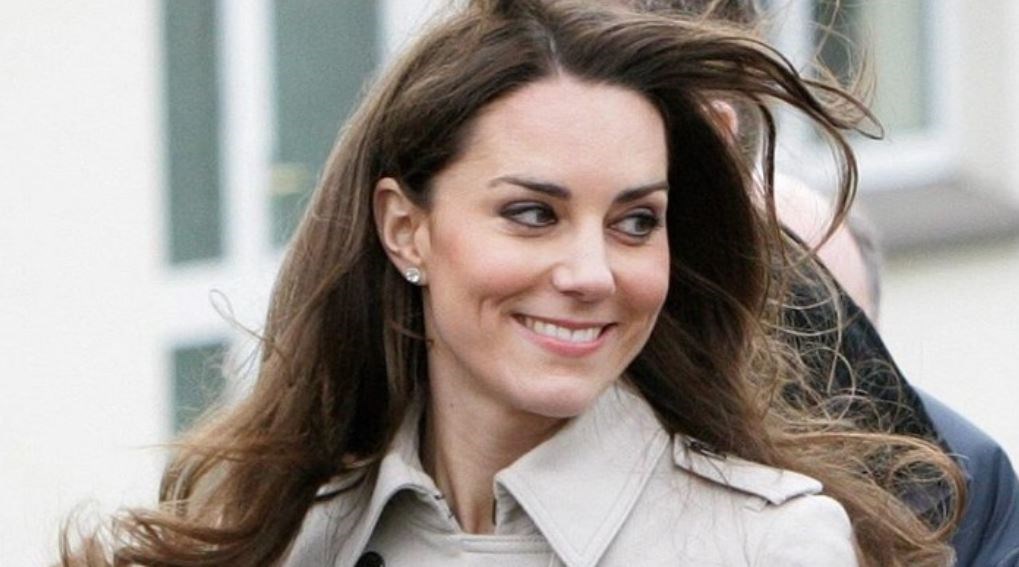 Οι πριγκίπισσες πηγαίνουν σούπερ μάρκετ;