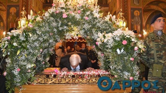 Παρουσία του Προέδρου της Δημοκρατίας η περιφορά του Επιταφίου της Υπαπαντής στην Καλαμάτα – ΒΙΝΤΕΟ