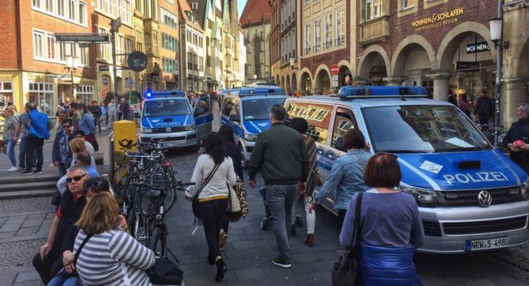 Οι πρώτες εικόνες από το σημείο της επίθεσης με αυτοκίνητο στη γερμανική πόλη Μύνστερ – ΤΩΡΑ