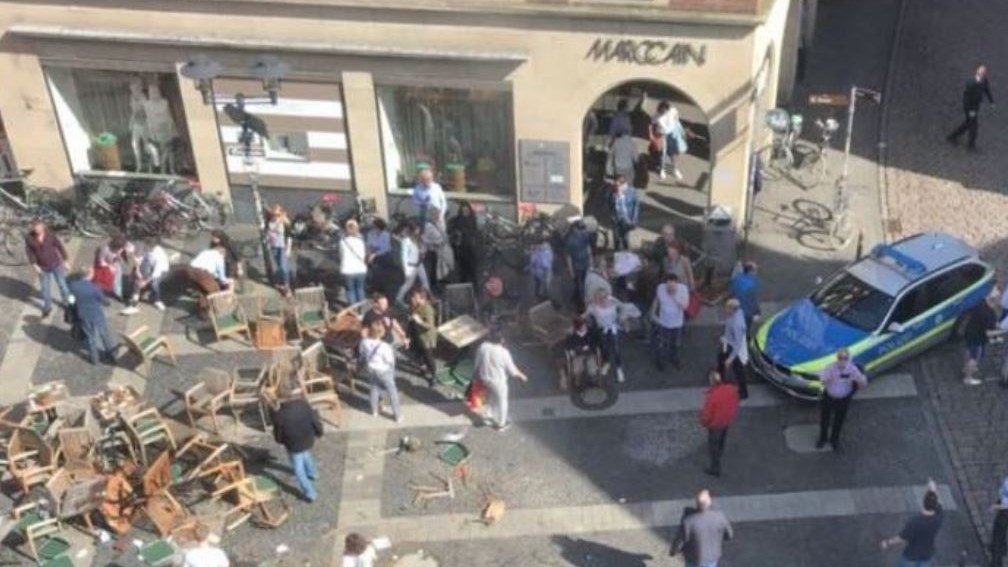 Tέσσερις οι νεκροί από την επίθεση με βαν στην γερμανική πόλη Μύνστερ – ΤΩΡΑ