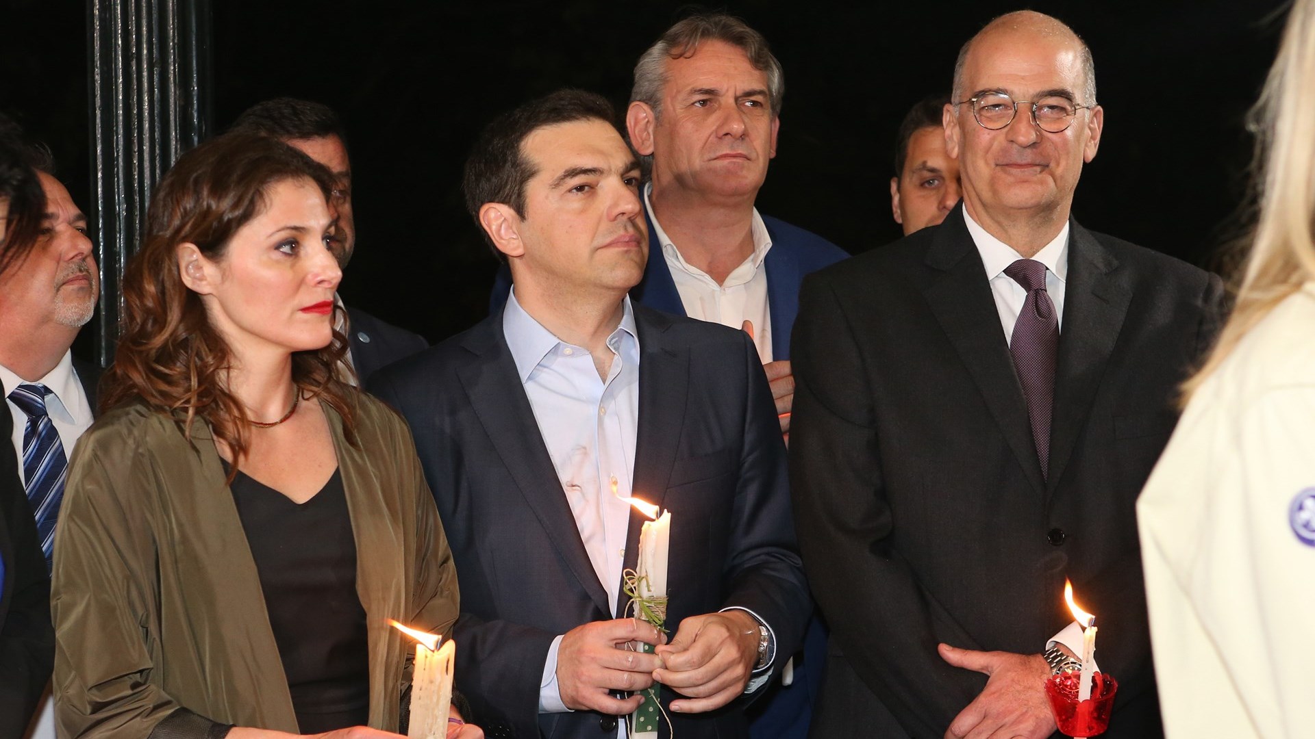 Στον Ι.Ν. Αγίου Νικολάου στην Τήλο έκανε Ανάσταση ο Πρωθυπουργός