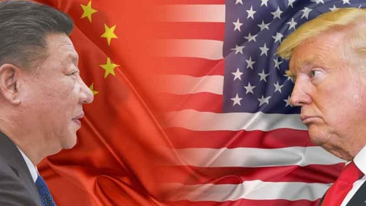 Ο Τραμπ καλεί την Κίνα να άρει τα εμπορικά εμπόδια