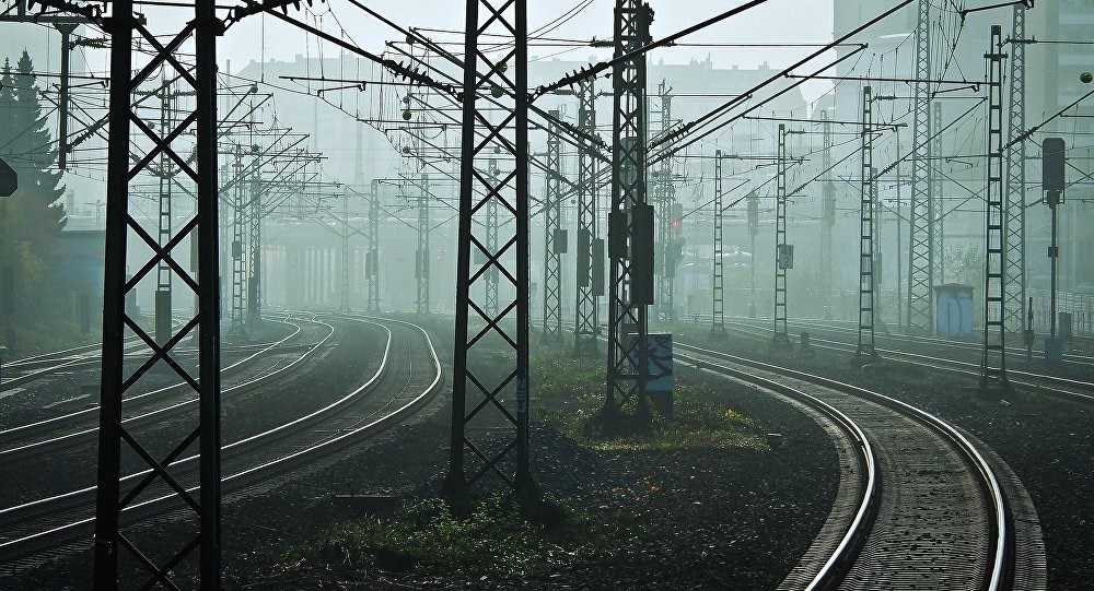 Σύγκρουση τρένου με λεωφορείο στην Κριμαία – Πέντε νεκροί τέσσερις τραυματίες