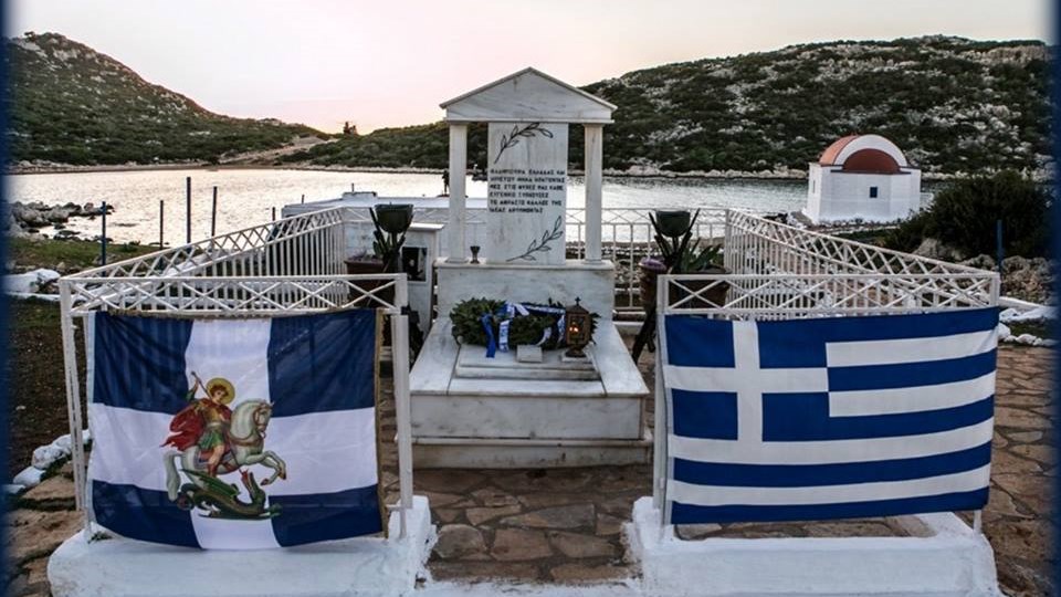 «Την κυρά της Ρω δεν την ενοχλεί κανείς» – Το retweet με νόημα του Πάνου Καμμένου