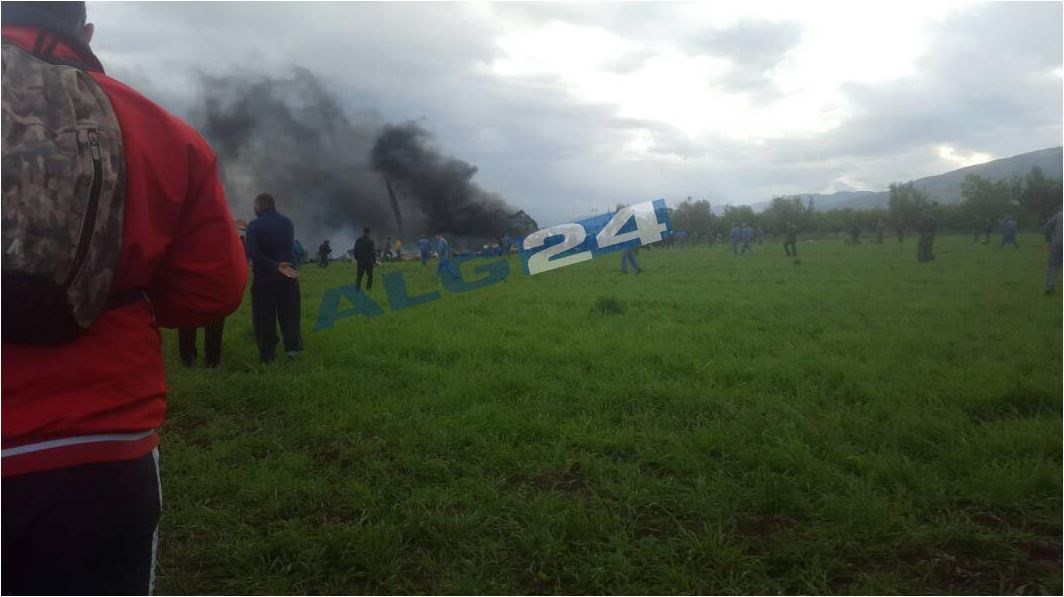 Νέο ΒΙΝΤΕΟ από τη συντριβή του αεροσκάφους στην Αλγερία