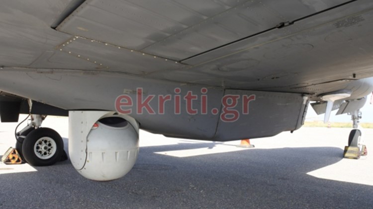 Πυκνώνουν τα σύννεφα πολέμου στη Συρία: Αμερικανικά κατασκοπευτικά αεροσκάφη έφθασαν στην Κρήτη – ΦΩΤΟ