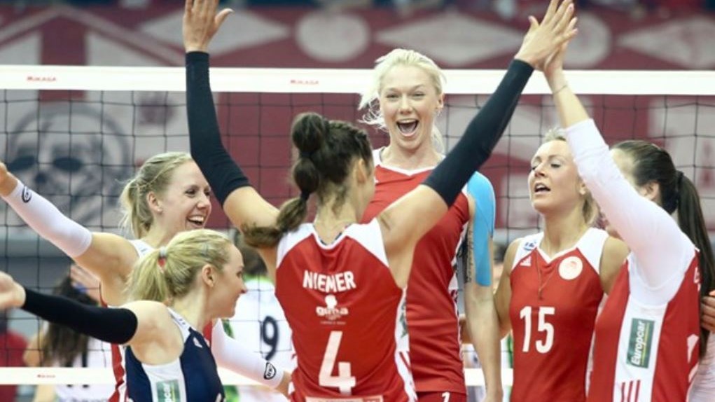Ο Ολυμπιακός κατέκτησε το Challenge Cup γυναικών στο βόλεϊ μέσα στην Τουρκία – ΤΩΡΑ