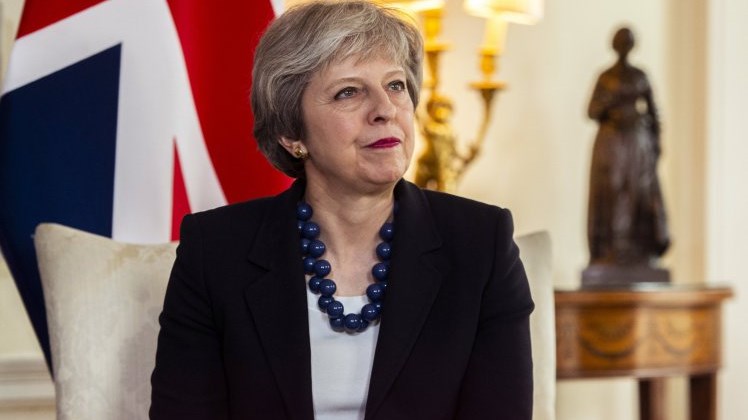 Η Μέι στέλνει υποβρύχια με πυραύλους Τόμαχοκ στα ανοιχτά της Συρίας