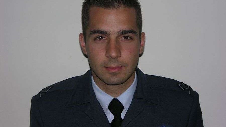 Αυτός είναι ο ήρωας πιλότος της Πολεμικής Αεροπορίας – ΦΩΤΟ