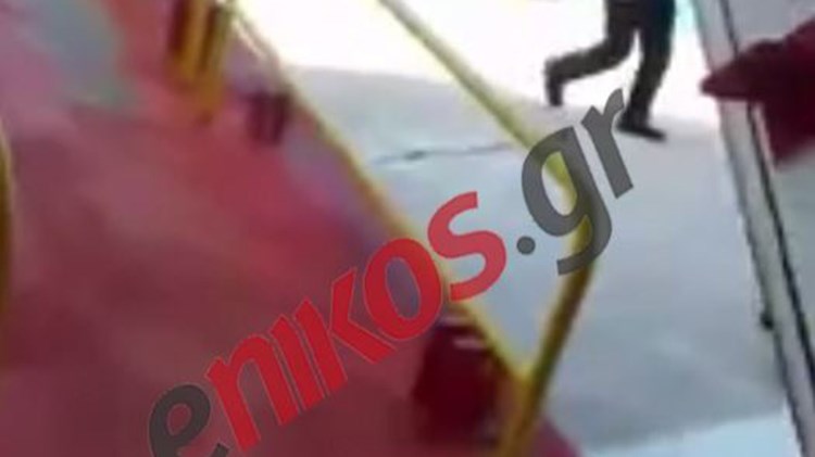 Κλιμάκιο της Περιφερειακής Ενότητας Νήσων στο Αγκίστρι για την αποτίμηση των ζημιών από το ναυτικό ατύχημα