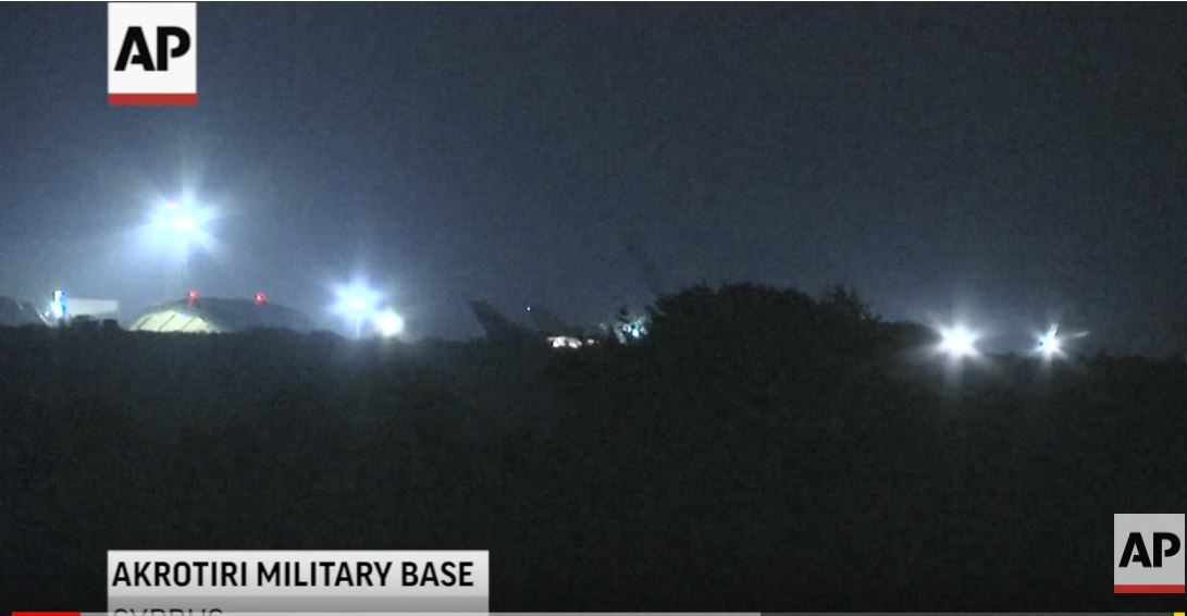 Βρετανικά Tornado σηκώθηκαν από την Κύπρο για την επίθεση στη Συρία – Η στιγμής της απογείωσης – ΒΙΝΤΕΟ