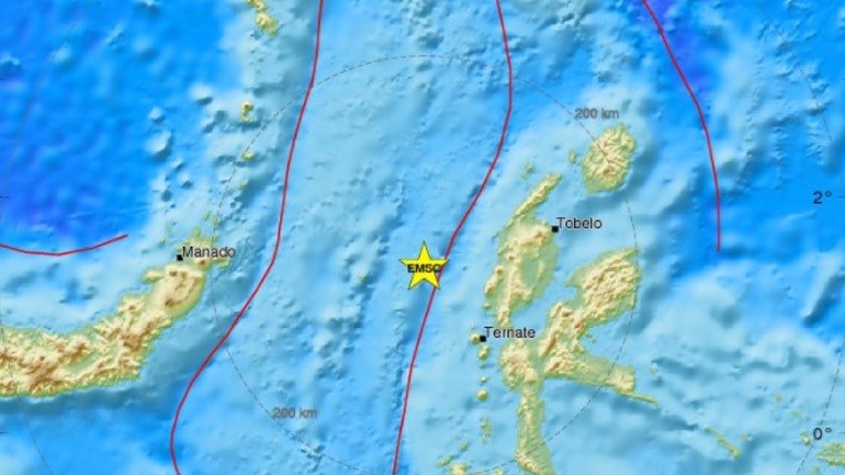 Ισχυρός σεισμός 6 Ρίχτερ στην Ινδονησία