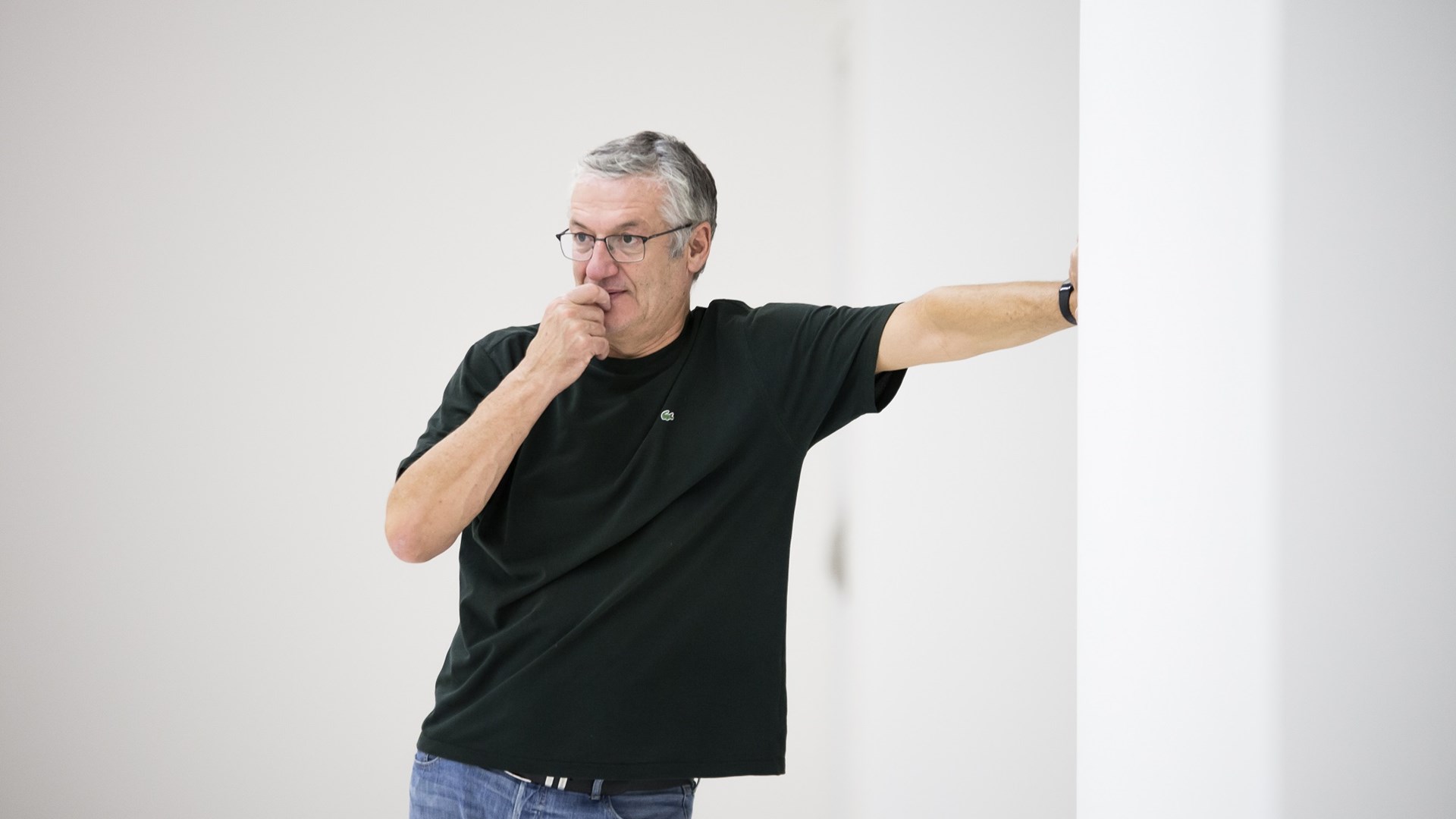 «Ποιος σκότωσε το σκύλο», Βαγγέλη Θεοδωρόπουλε;