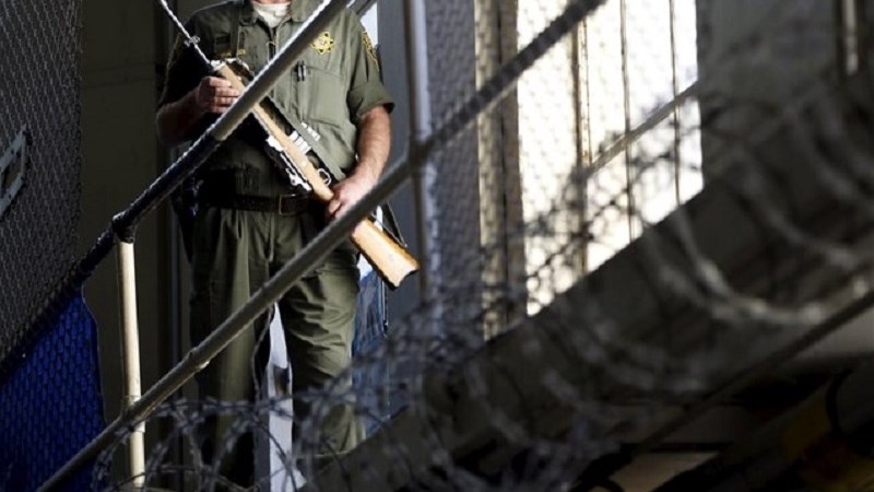 Λουτρό αίματος σε φυλακή των ΗΠΑ – 7 νεκροί και 17 τραυματίες σε άγριες συμπλοκές