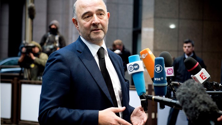 Μοσκοβισί: Η ευθύνη αύξησης του ΦΠΑ στα νησιά ανήκει στην κυβέρνηση