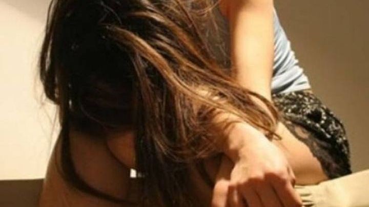 Φρίκη – Μητέρα εξέδιδε την κόρη της που έχει νοητική υστέρηση