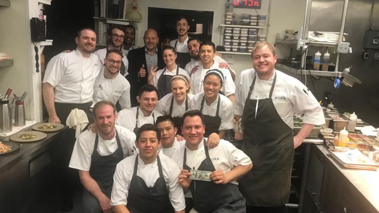 Δεν φαντάζεστε τι φιλοδώρημα άφησε πελάτης σε εστιατόριο στο Σικάγο