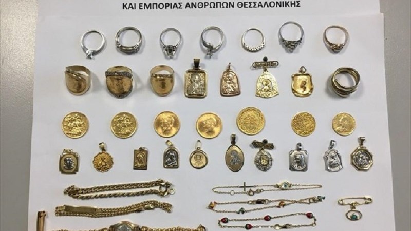 Εξαρθρώθηκε διεθνής σπείρα που «ρήμαζε» σπίτια σε Ελλάδα και Γαλλία- ΦΩΤΟ