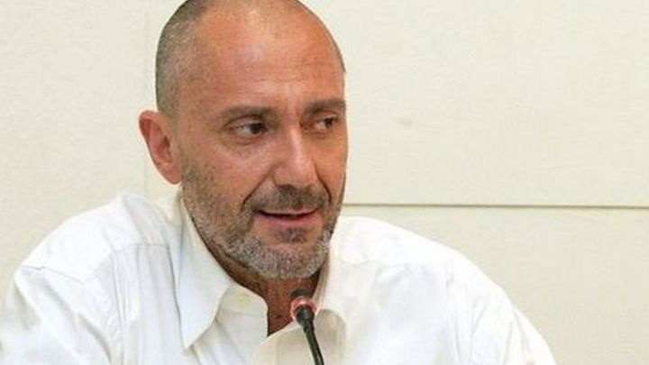 Βαλλιανάτος στον Realfm 97,8 για την αναδοχή παιδιών από ομόφυλα ζευγάρια: Χαίρομαι για αυτή την πρωτοβουλία