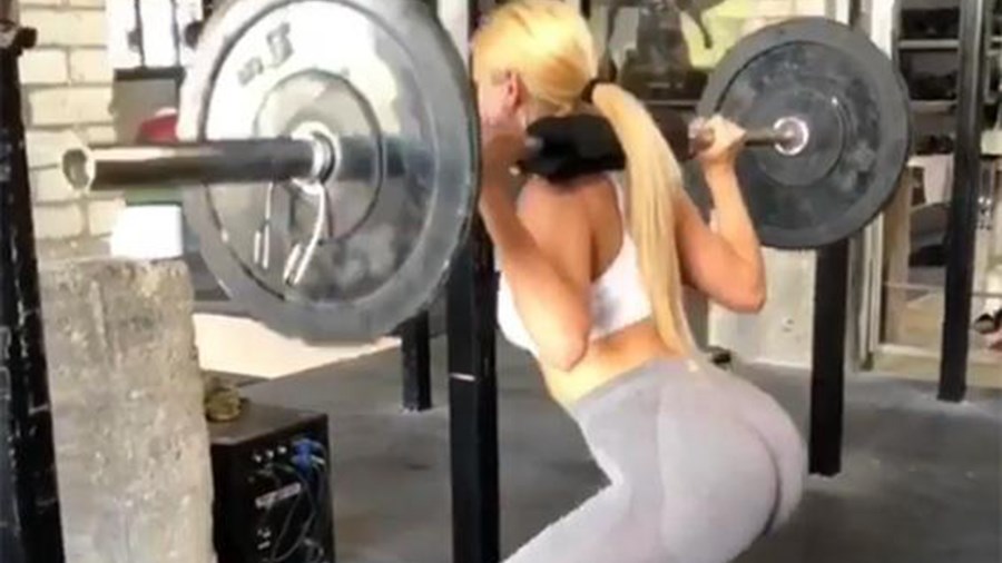 Γνωστή Ελληνίδα γυμνάζεται και… αναστατώνει το Instagram – ΒΙΝΤΕΟ