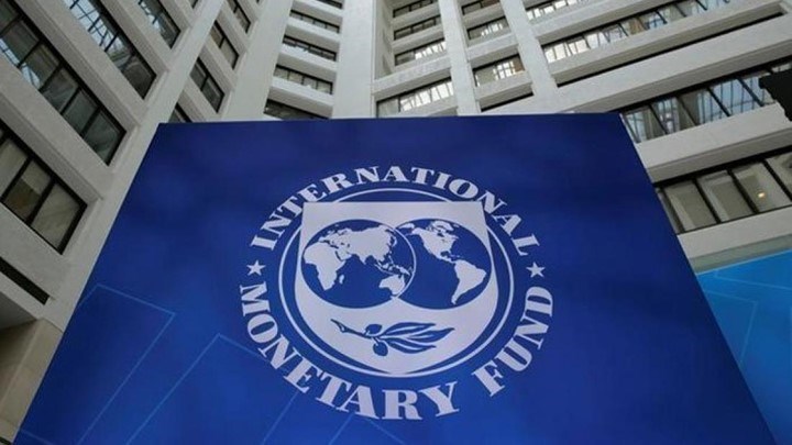 ΔΝΤ: Βλέπει υψηλότερο πρωτογενές πλεόνασμα για φέτος αλλά κάτω από τον στόχο του προγράμματος