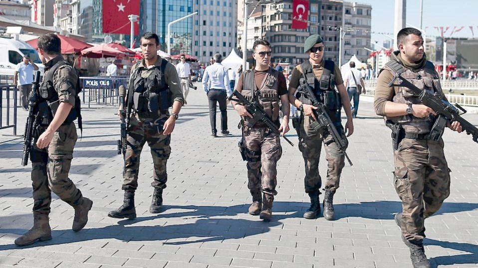 Αποφασίζομεν και διατάσσομεν στην Τουρκία – Οι εκλογές θα διεξαχθούν σε καθεστώς…εκτάκτου ανάγκης