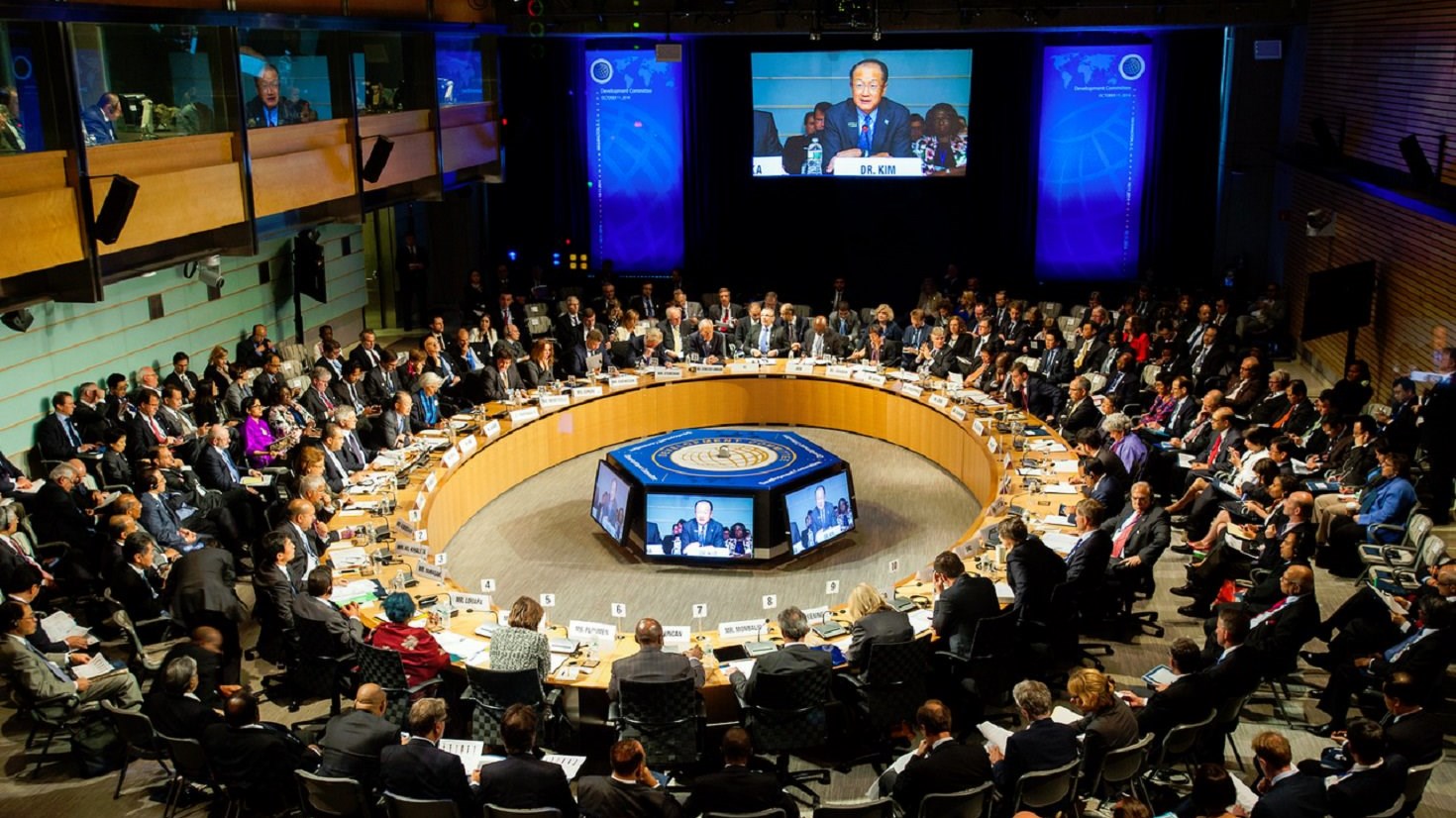 Κρίσιμες συζητήσεις για την ελάφρυνση του ελληνικού χρέους ξεκινούν σήμερα στην Ουάσιγκτον