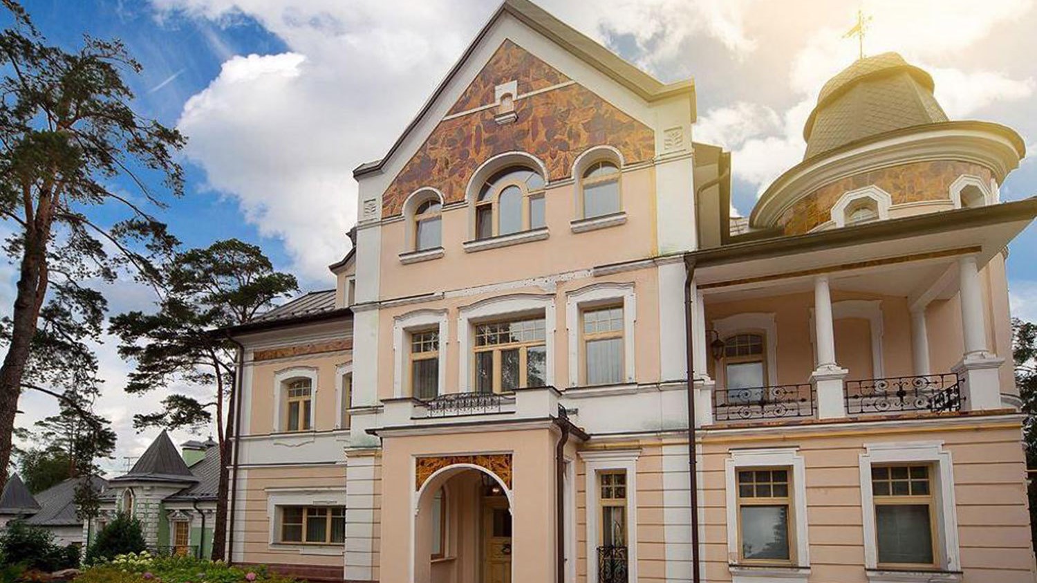 Η χλιδή του Μουντιάλ – Πολυτελείς βίλες και επαύλεις για τους πλούσιους φιλάθλους