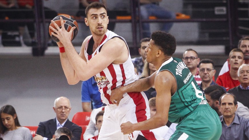 Οριστικό: Χωρίς Μιλουτίνοφ και στο Κάουνας ο Ολυμπιακός