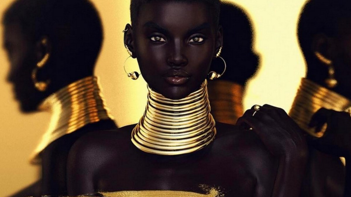 Αυτό το μοντέλο δεν είναι όπως τα άλλα – Κρύβει ένα μεγάλο μεγάλο μυστικό