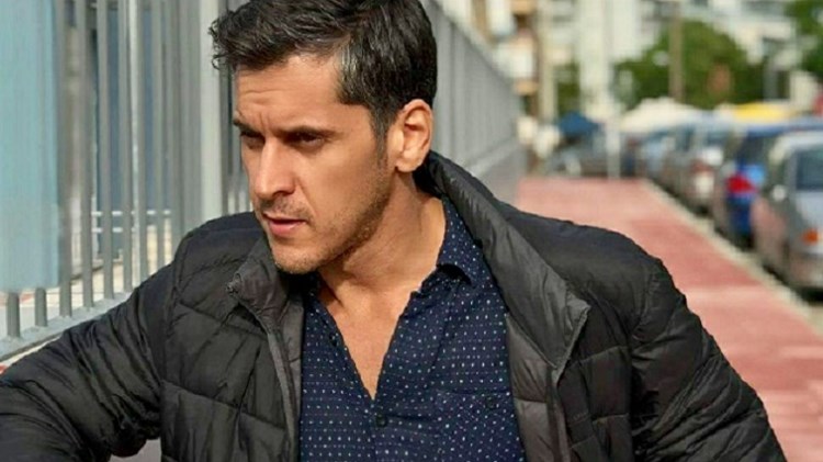 Ο Μπανταδακης στη dream team των “Εκκλησιαζουσών” του Ρηγα!