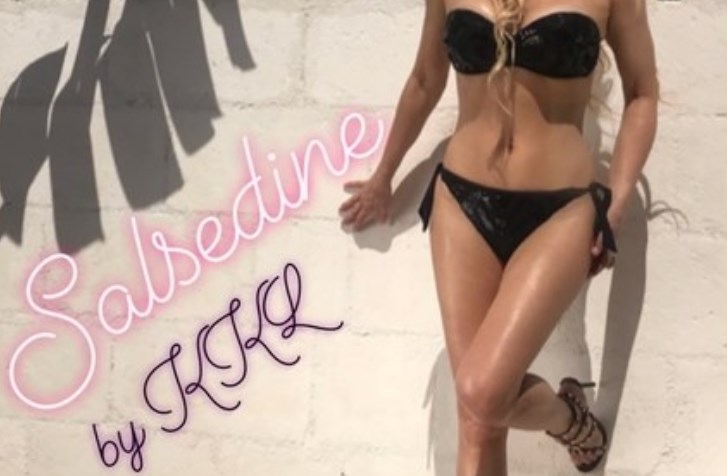 Δείτε το αψεγάδιαστο κορμί διάσημης ηθοποιού – Στα 56 της, χωρίς ίχνος ρετούς – ΦΩΤΟ