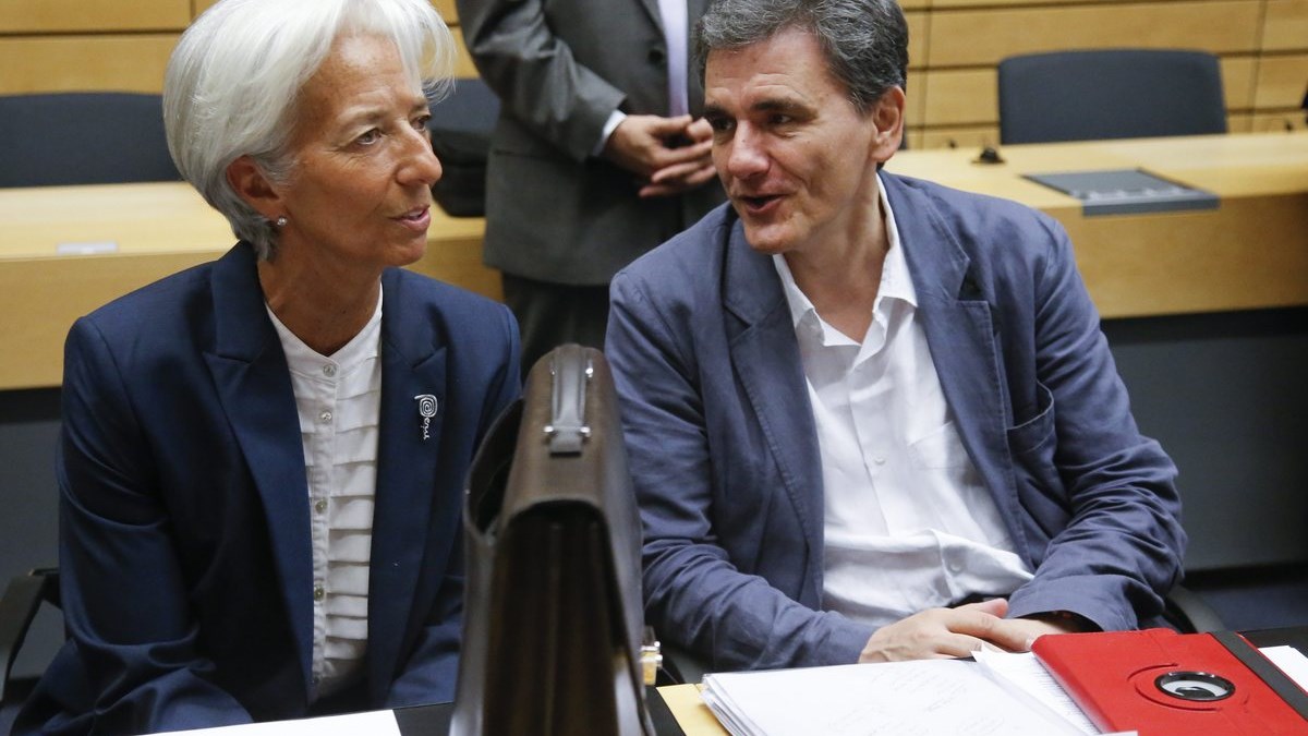 Χρέος και εφαρμογή του προγράμματος του ΔΝΤ για την Ελλάδα στο επίκεντρο της συνάντησης Τσακαλώτου-Λαγκάρντ